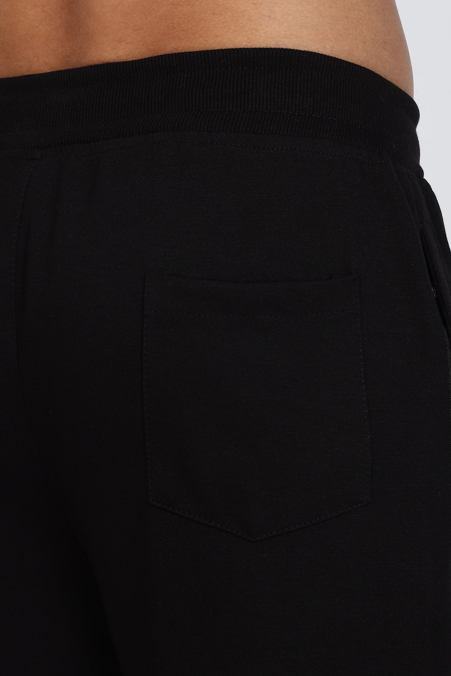 Men Solid Black Casual Jogger with Drawstring Waist & Side Pockets