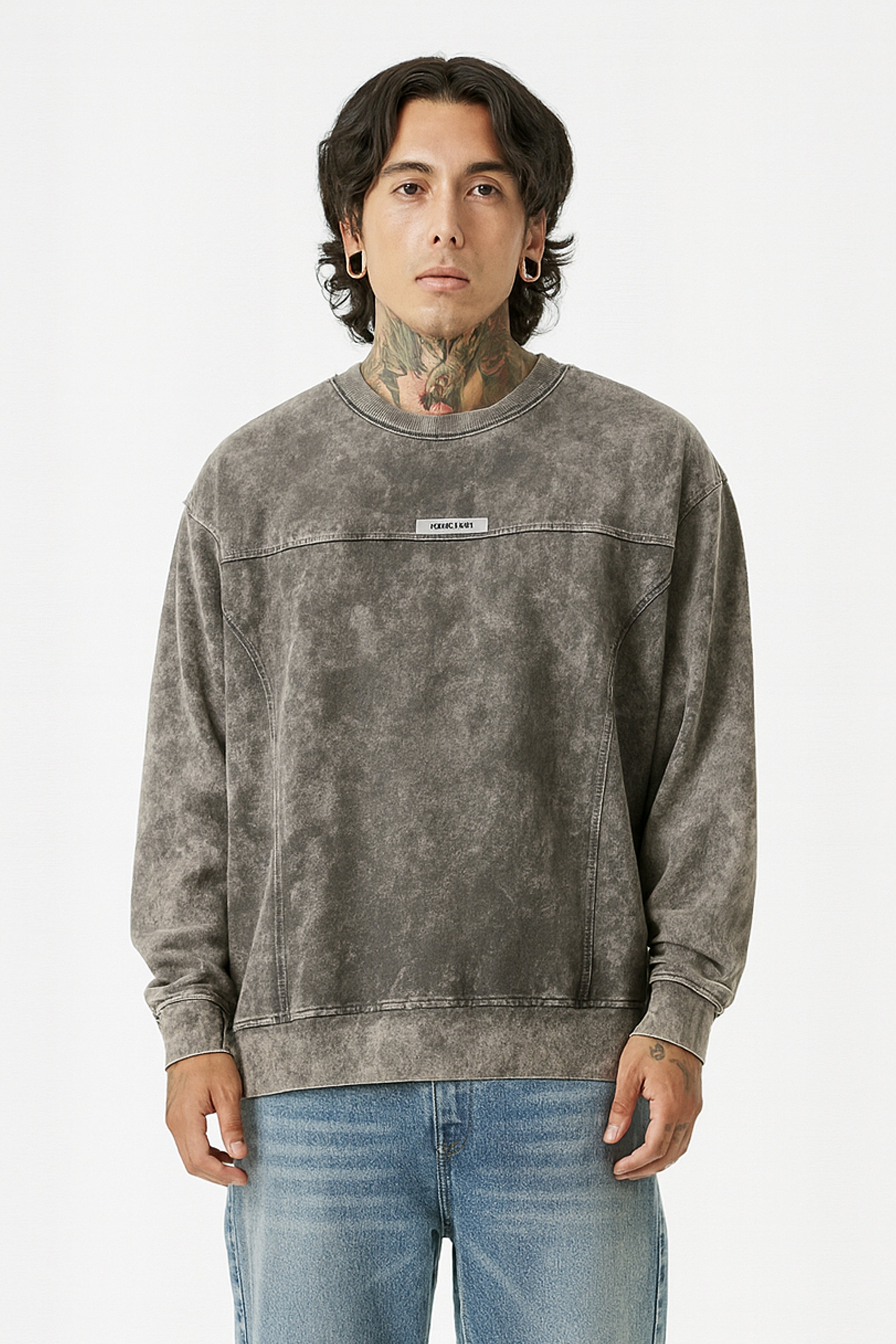 MEN’S LIGHT GREY ACID WASH OVERSIZED STREETWEAR TEE