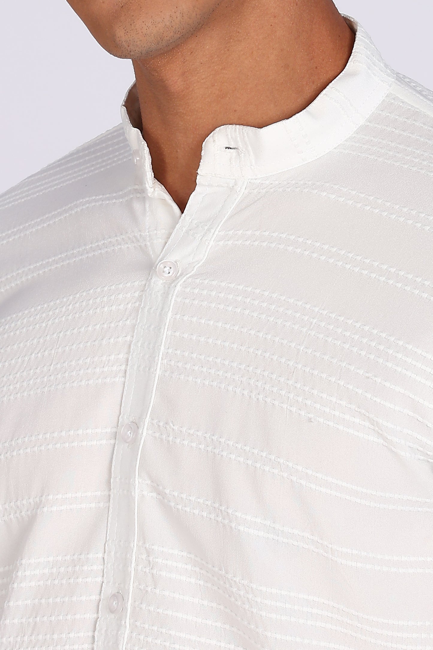Men’s White Textured Mandarin Collar Casual Shirt