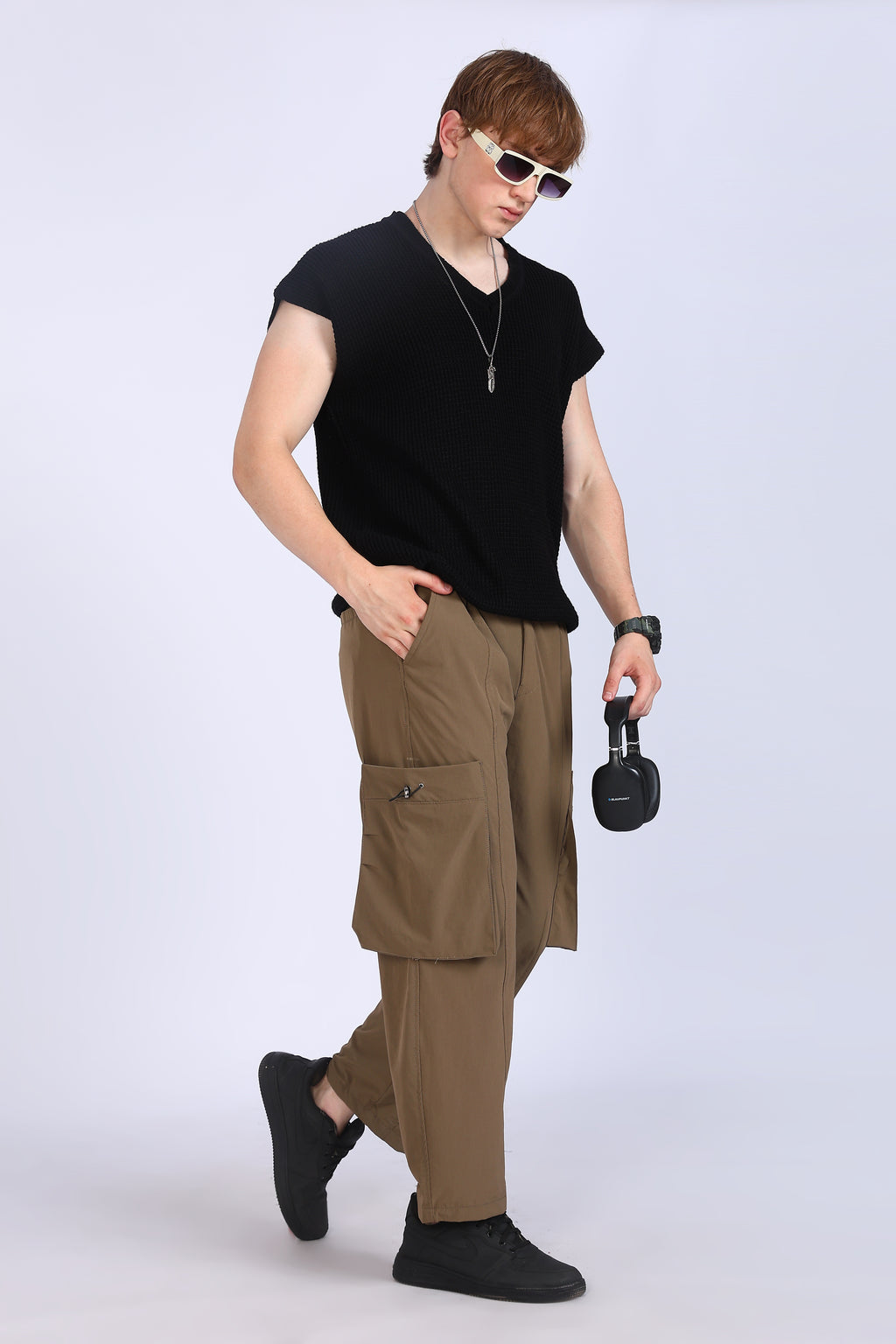 Regular fit Men's Cargo Brown Trousers