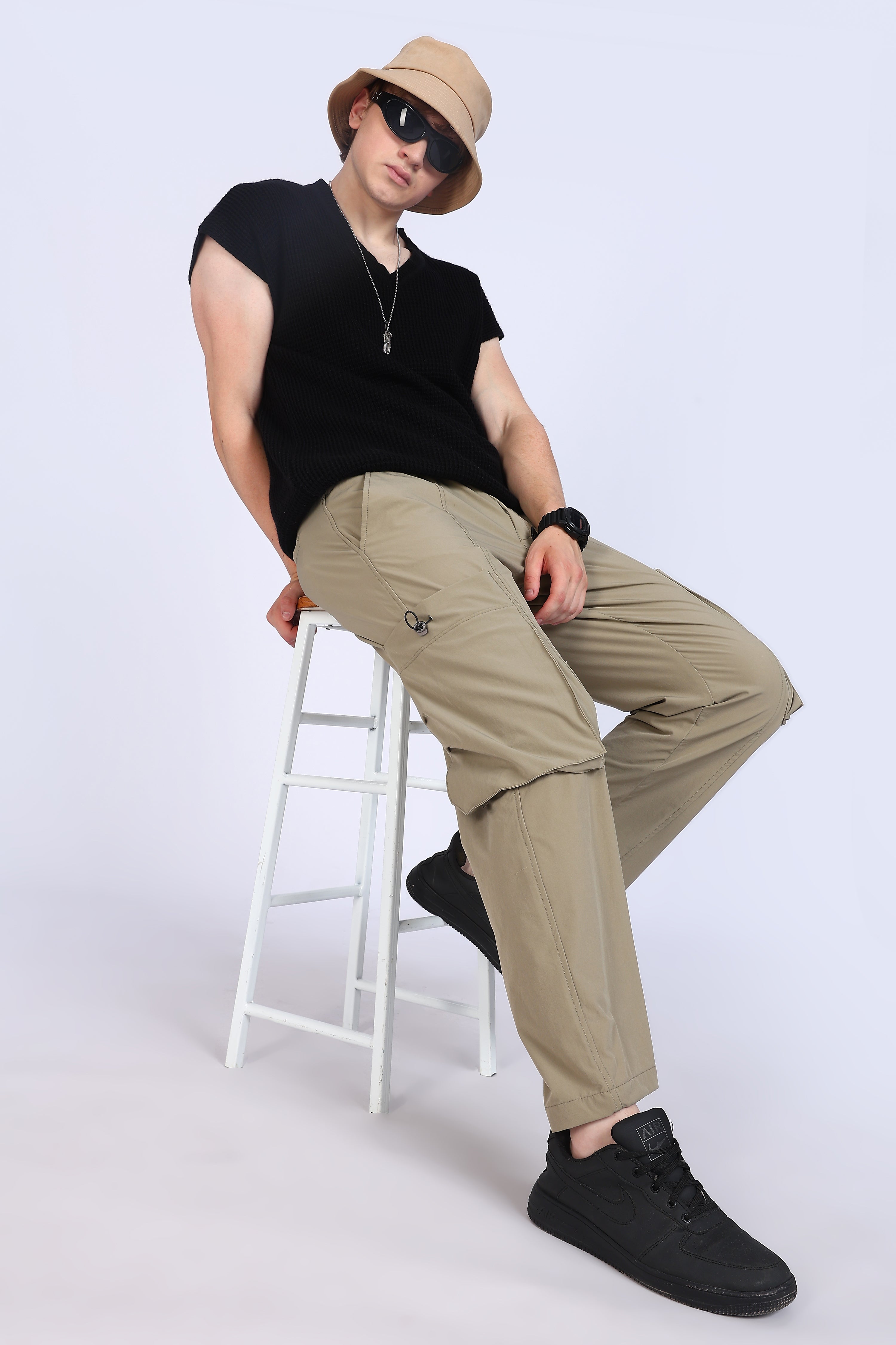 Regular Fit Men's Cargo Beige Trousers