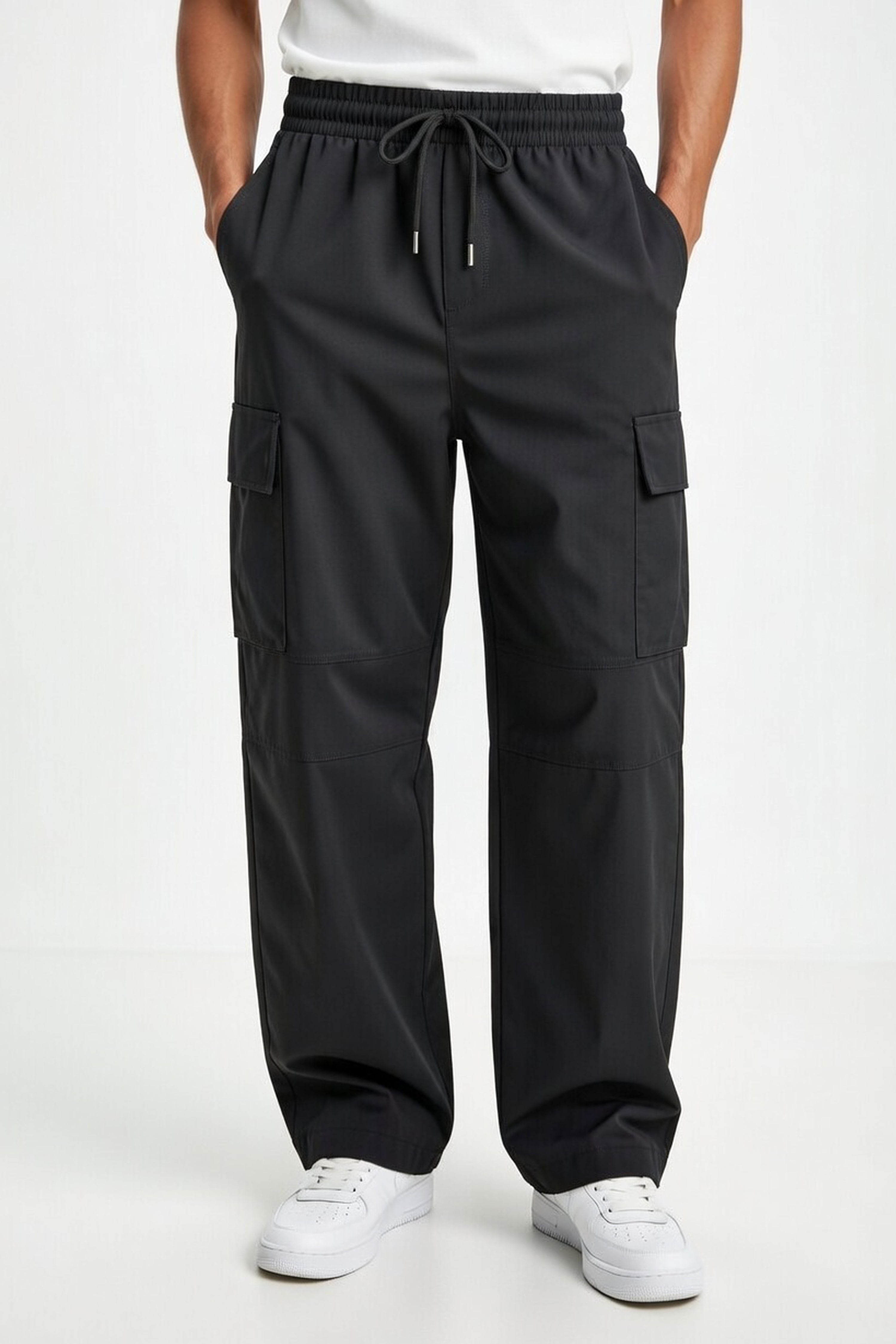Gen-Z Relaxed Black Cargo Pants