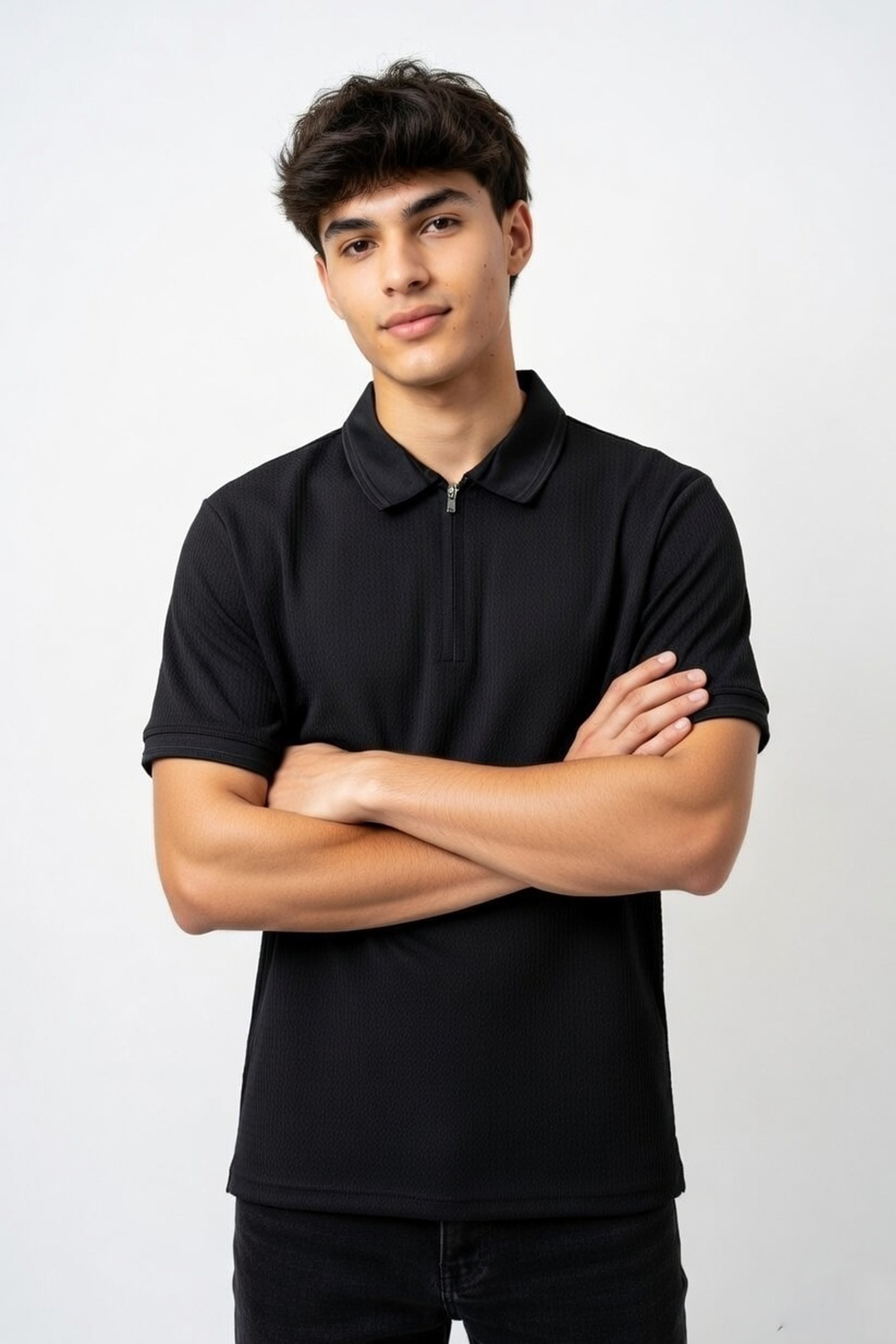 Essential Quarter-Zip Polo Shirt in Midnight Black