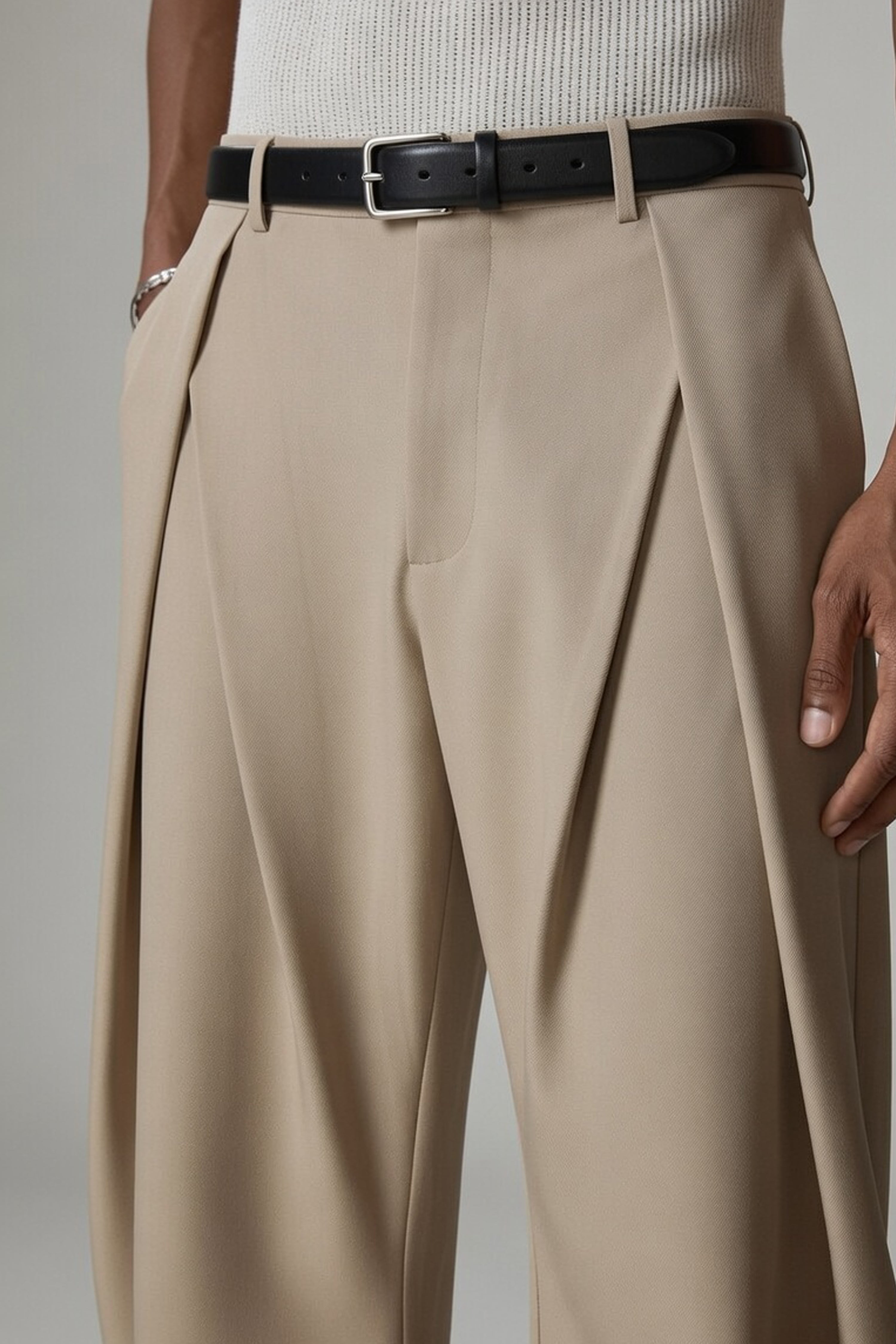 Volume Pleated Pants Beige