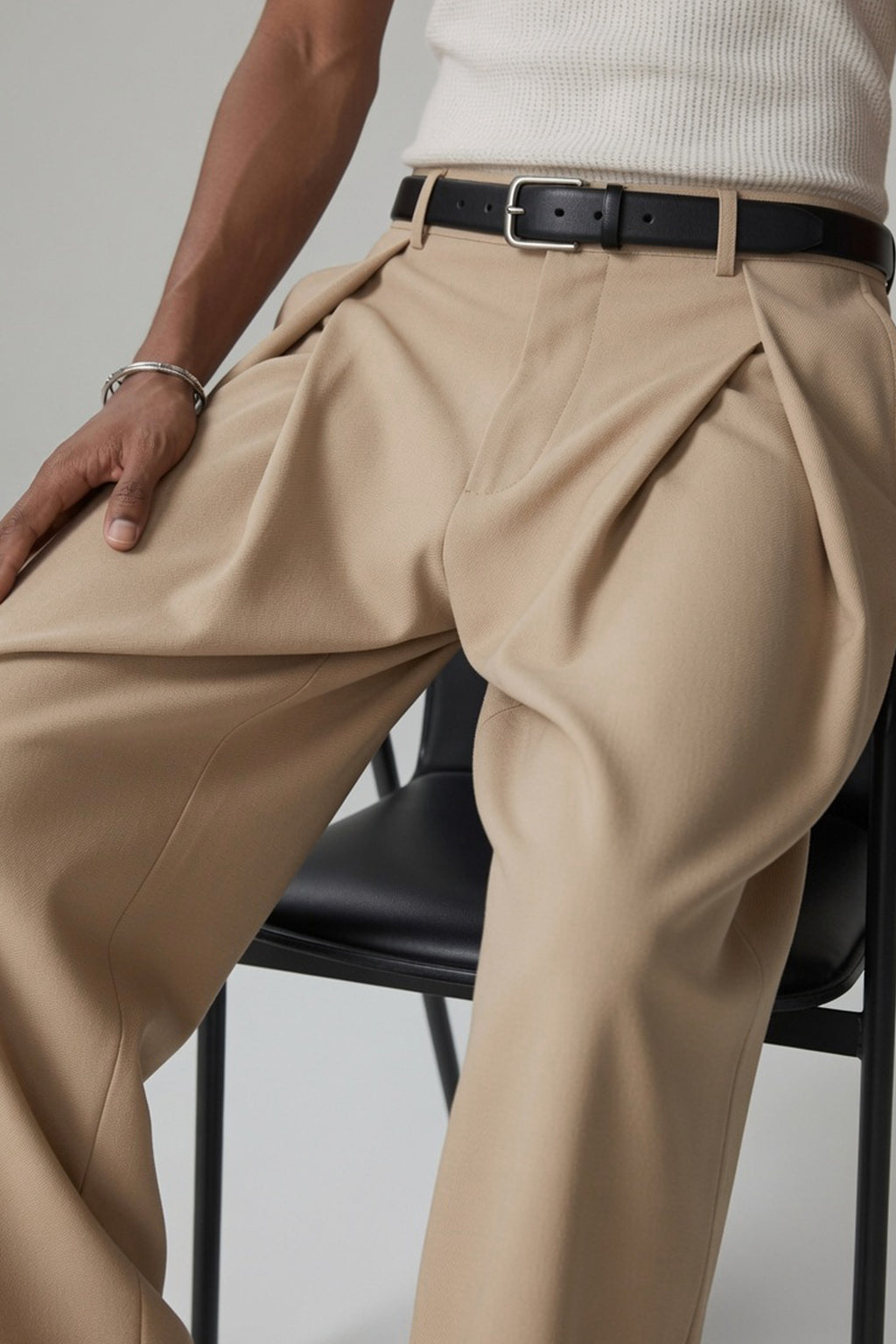Volume Pleated Pants Beige