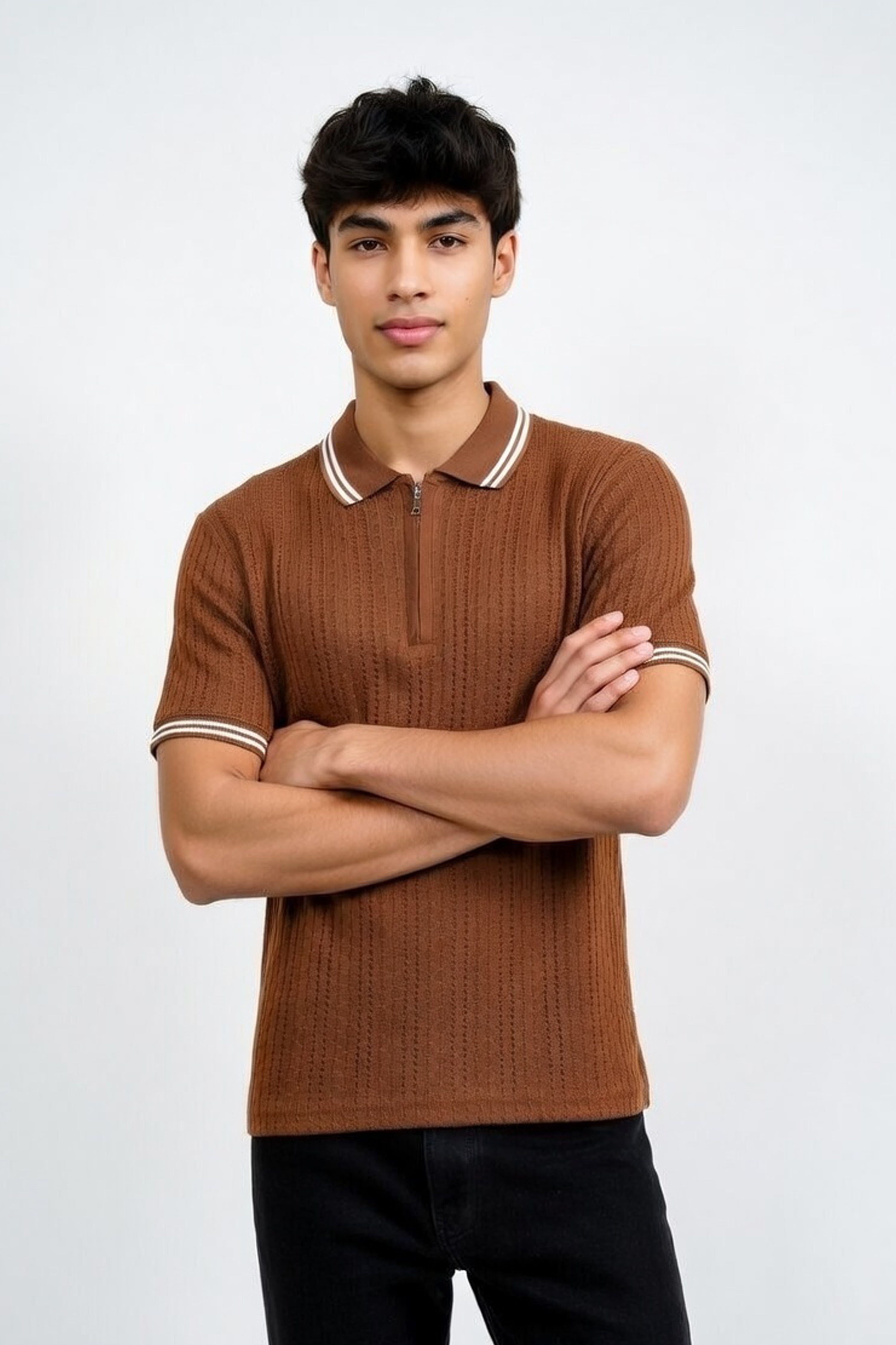 Textured Short Sleeve Knit Polo in Brown