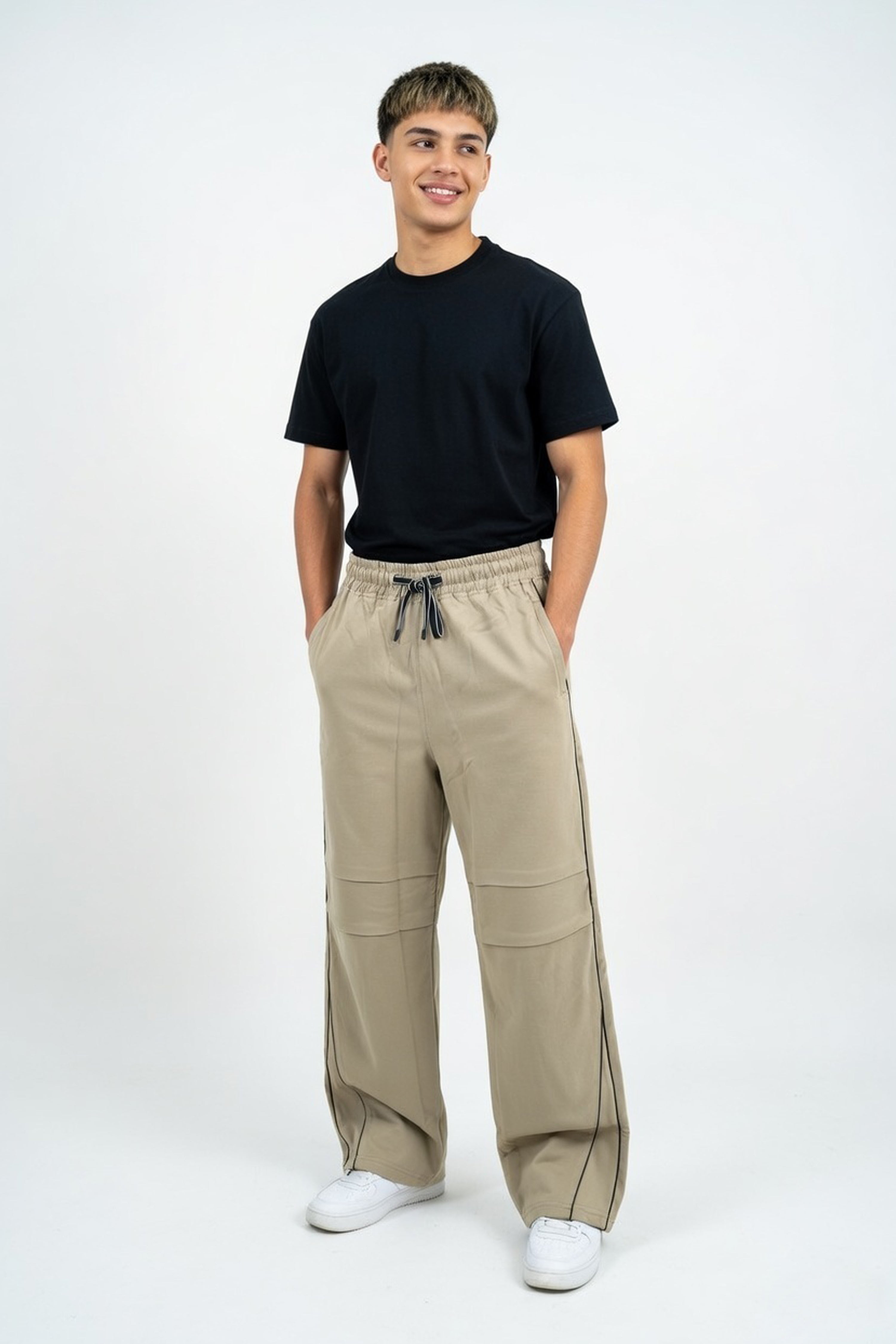 Contrast Piped Wide-Leg Lowers.